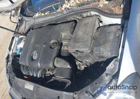 2011 Volkswagen Jetta Sportwagen 2.5L Se from USA, damaged, VIN 3VWPX7AJ2BM601319